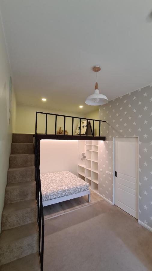 Family Apartment In Klaipeda Old Town Eksteriør bilde